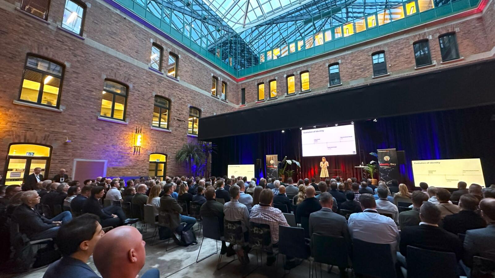 20231005_071528946_iOS_